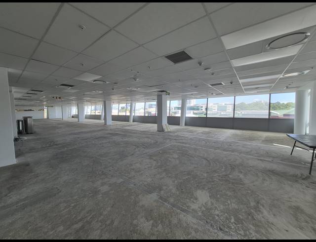 1,753M² OFFICE TO LET IN SANDTON CENTRAL